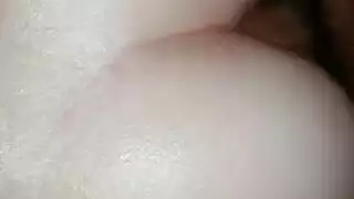 زوجي يشتهي يدخله في طيزي ويقنعني مترجم عربي لاول مرة