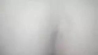 تبتلع قضيبًا وحشيًا قبل اختراق مزدوج شرجي ومهبلي