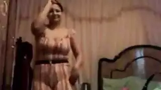 سكس عربي مصرية شرموطة تتناك من عشقها في فيديو سكس منزلي ساخن جداً فيديو إباحي مجاني