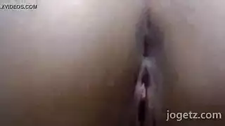 نساء مع شقوق مبللة وقضبان صلبة للمحتوى الإباحي
