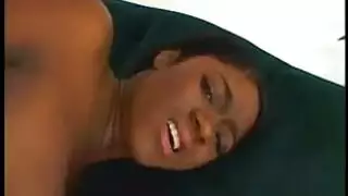 ضُبط وهو يمارس العادة السرية على موقع إباحي وهمي