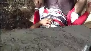 سكس جامح في الخارج: طلاب عرب ينككون في المنتزه